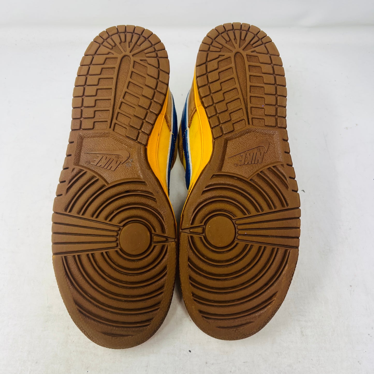 Nike SB Dunk Low Newcastle Brown Ale