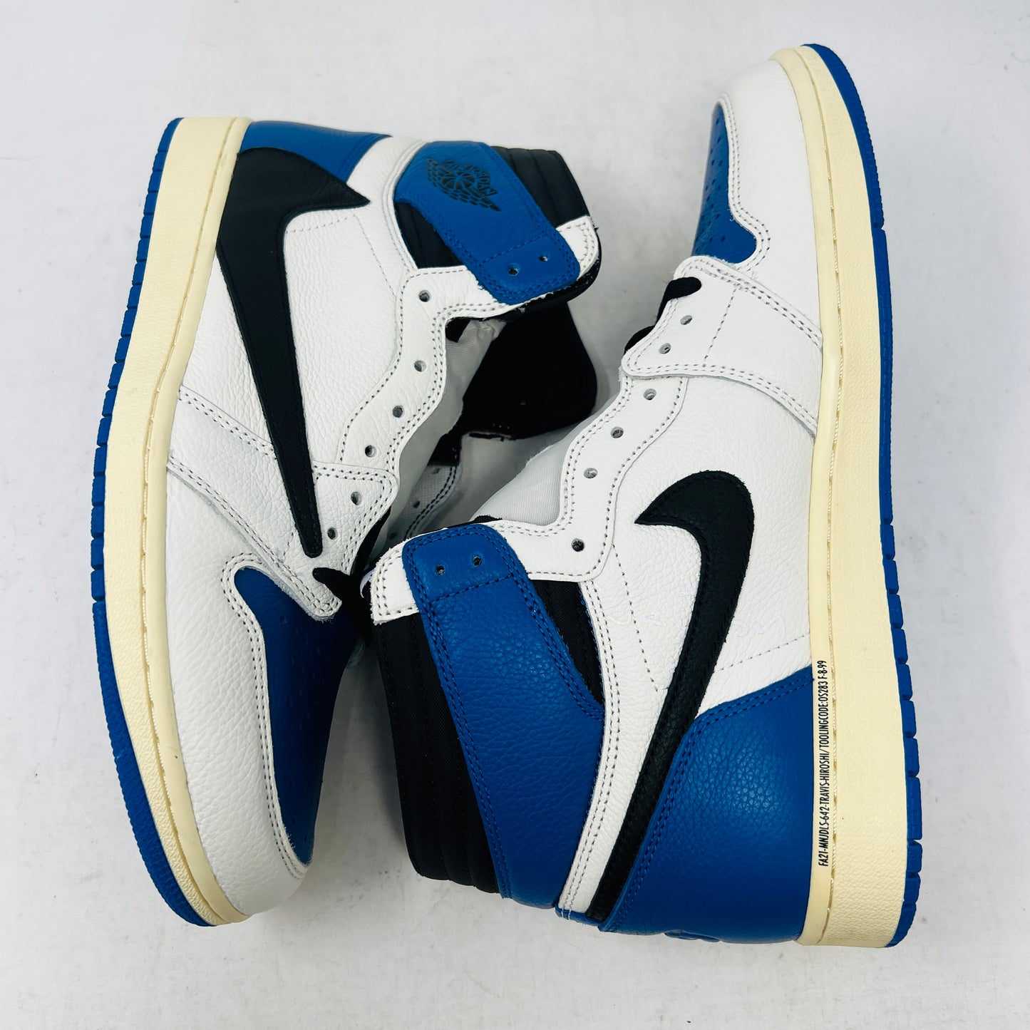 Jordan 1 Retro High OG SP Fragment x Travis Scott