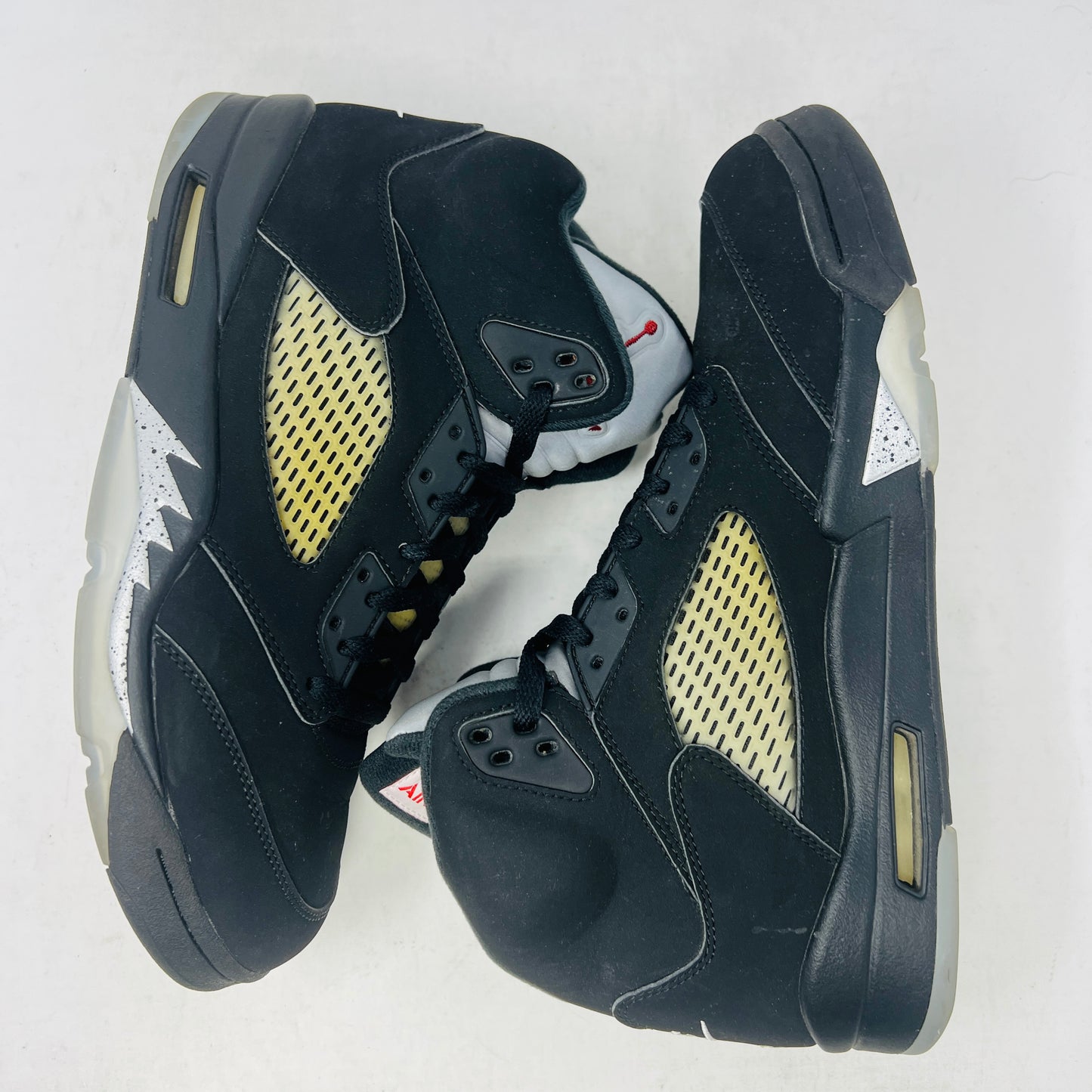 Jordan 5 Retro Black Metallic (2016)