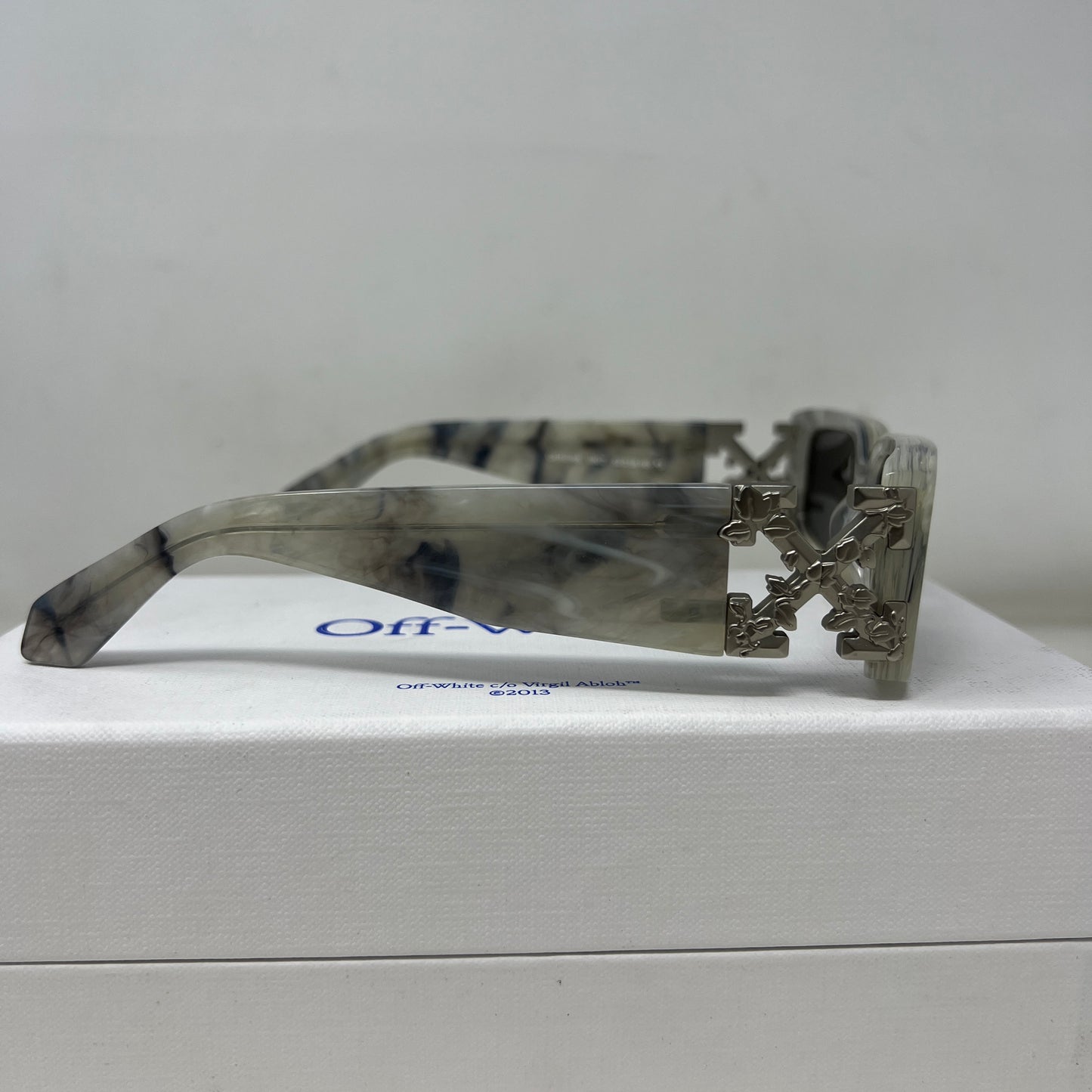 Off White Roma Rectangular Sunglasses