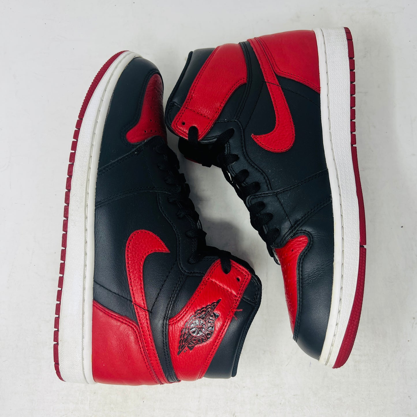 Jordan 1 Retro High Bred Banned (2016)