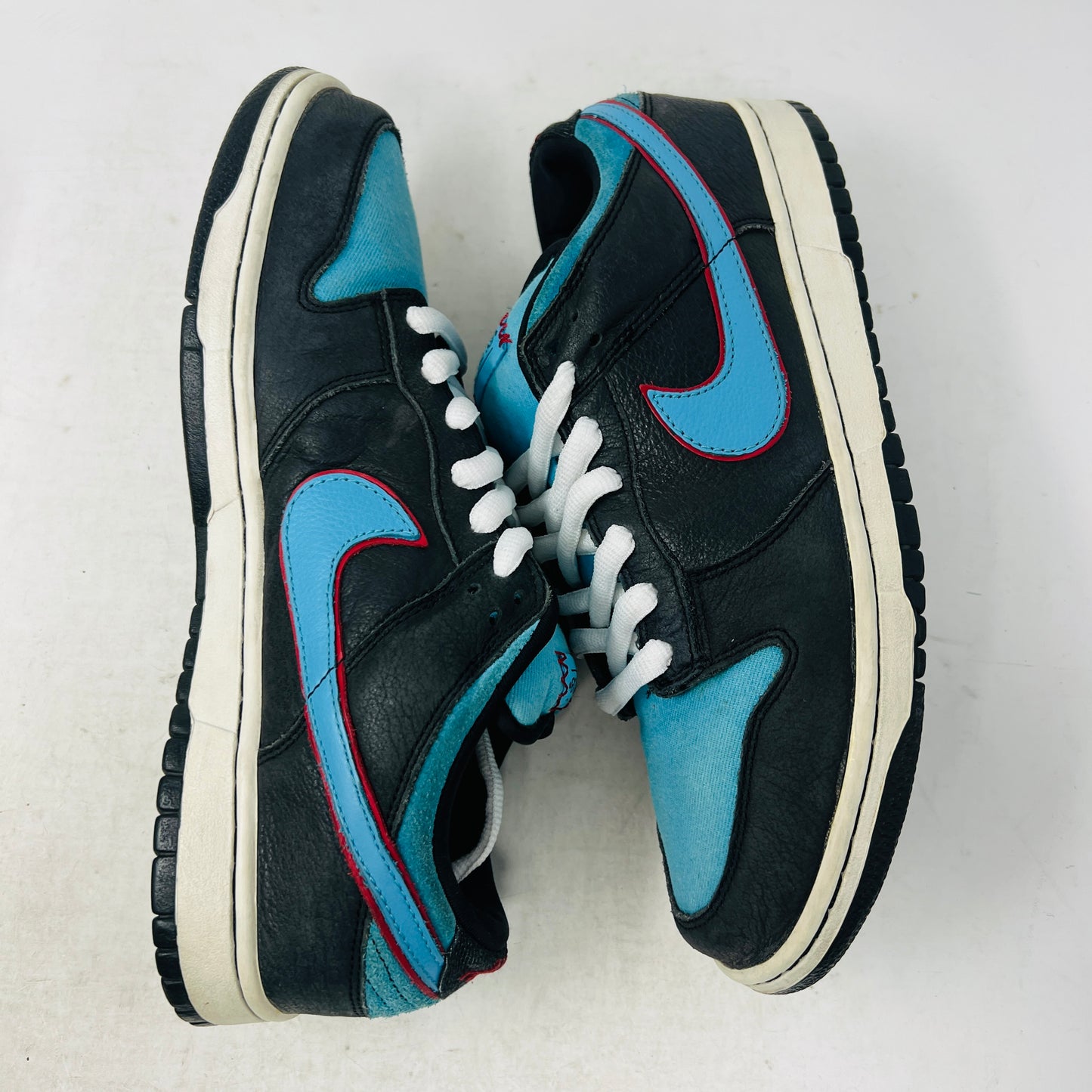 Nike SB Dunk Low Angel and Death