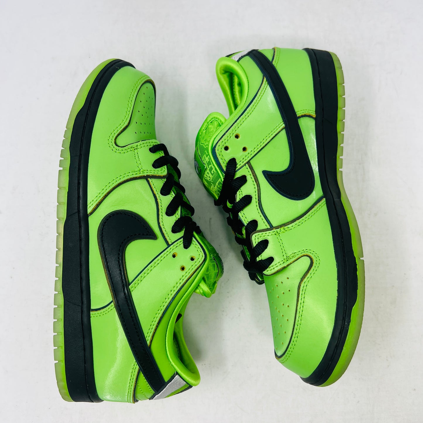 Nike SB Dunk Low The Powerpuff Girls Buttercup