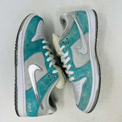 Nike SB Dunk Low April Skateboards