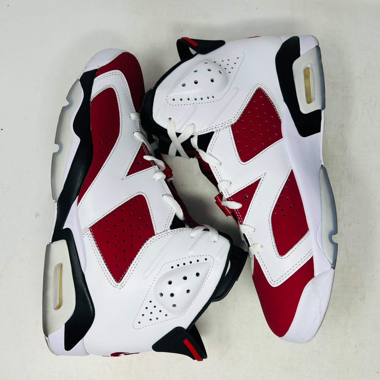 Jordan 6 Retro Carmine (2021)