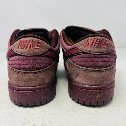 Nike SB Dunk Low City of Love Burgundy Crush