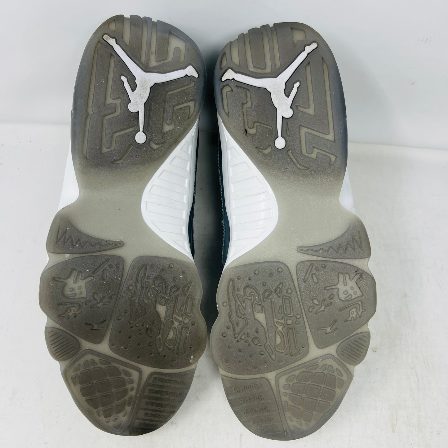 Jordan 9 Retro Cool Grey (2025)
