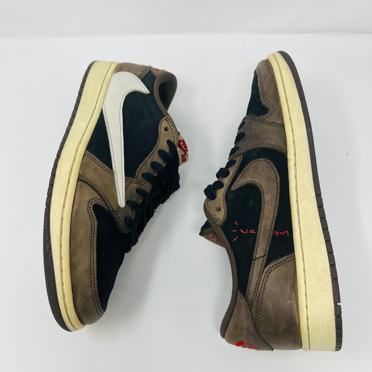 Jordan 1 Retro Low OG SP Travis Scott Mocha