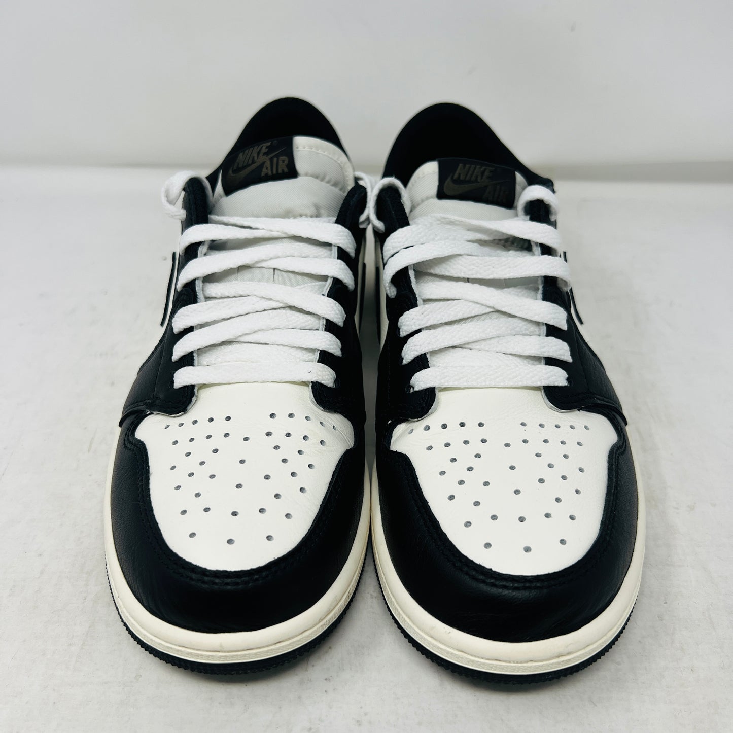 Jordan 1 Retro Low OG Mocha