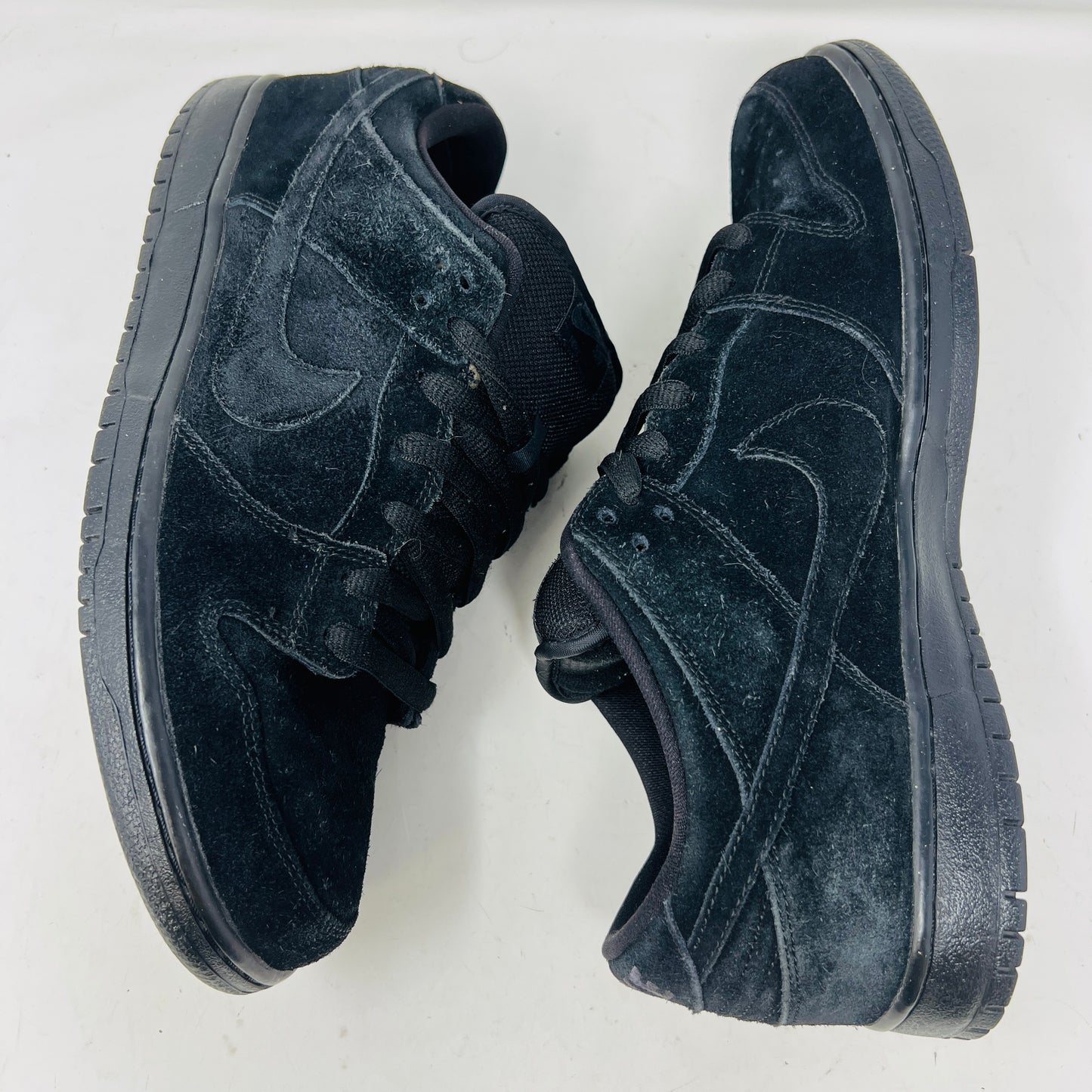 Nike SB Dunk Low Blackout