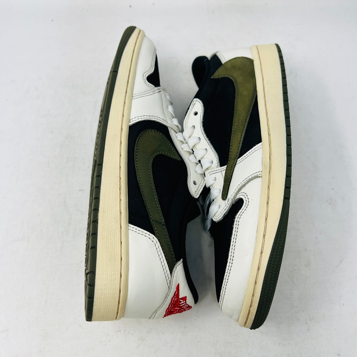 Jordan 1 Retro Low OG SP Travis Scott Olive (Women's)