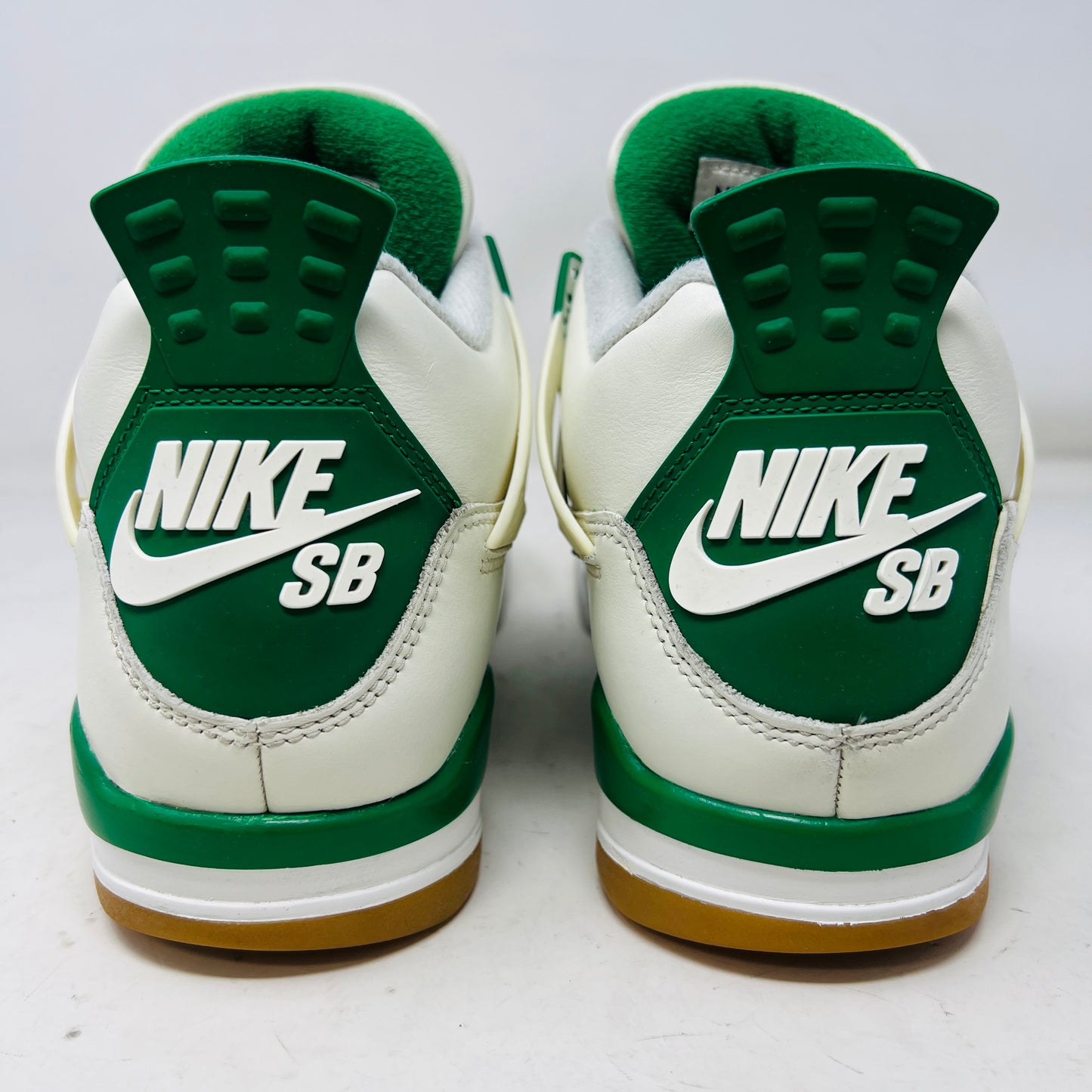 Jordan 4 Retro SB Pine Green