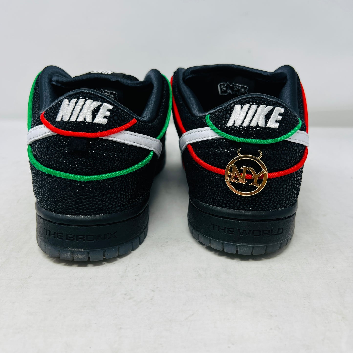 Nike SB Dunk Low Bronx Girls Skate