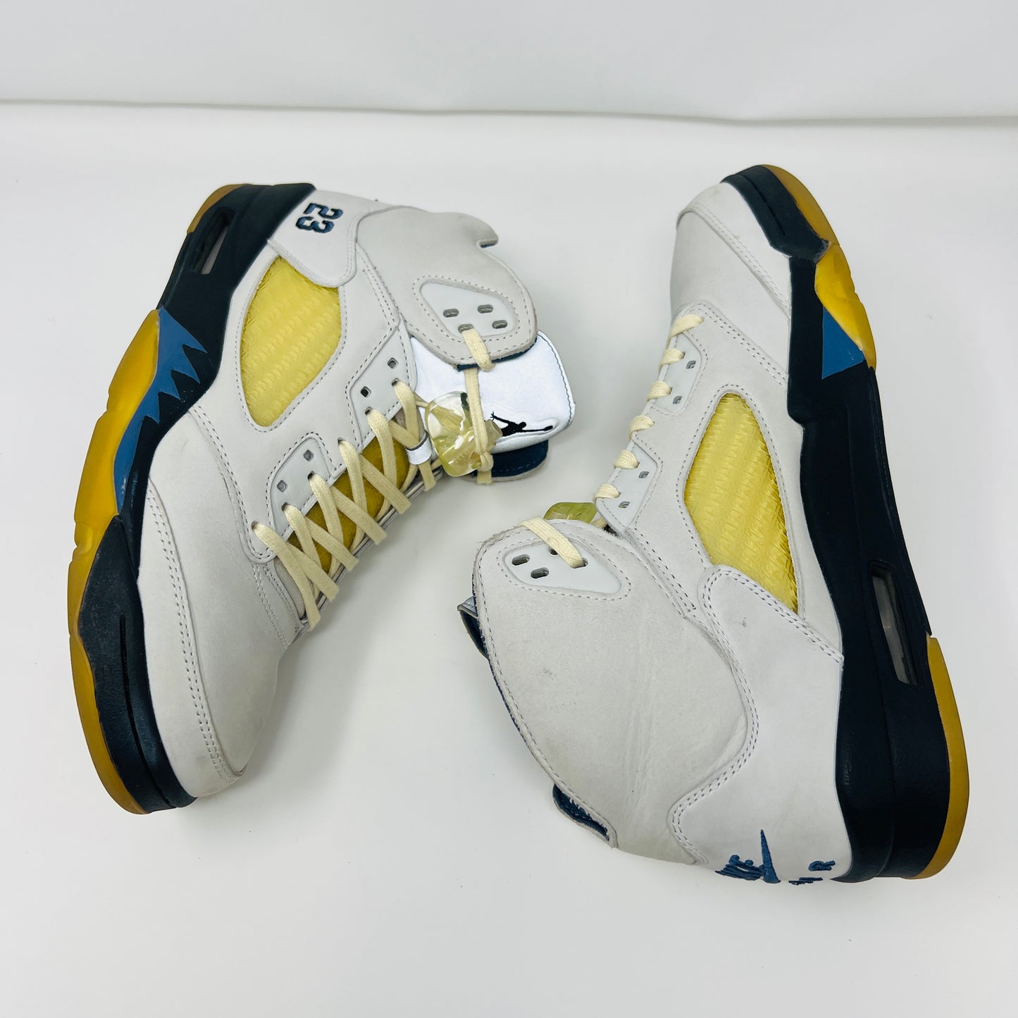 Jordan 5 Retro A Ma Maniére Dawn (Women's)