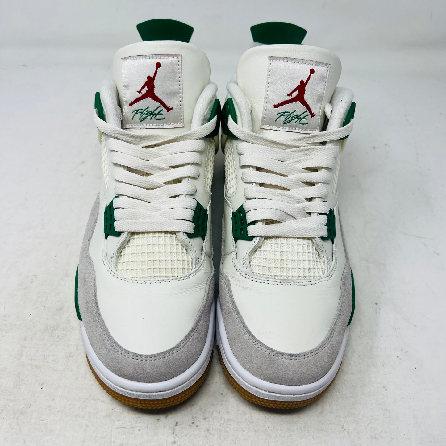Jordan 4 Retro SB Pine Green