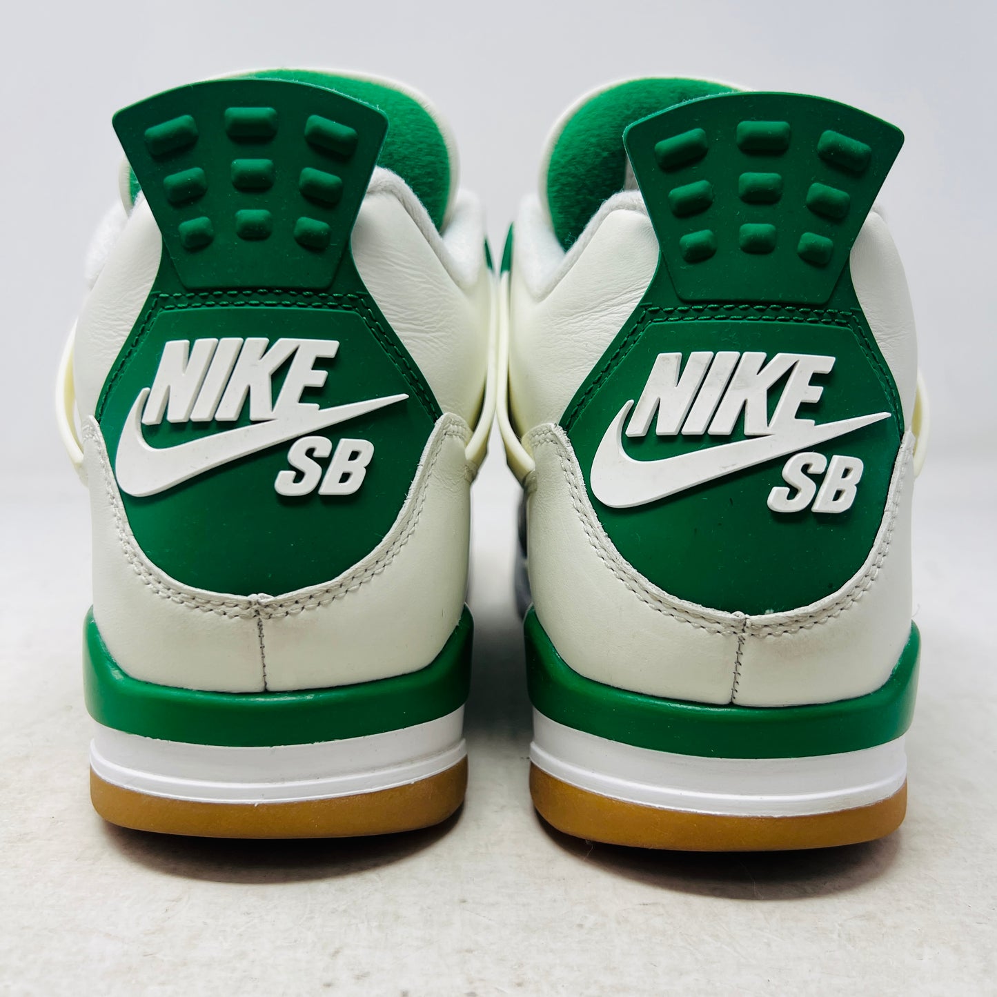 Jordan 4 Retro SB Pine Green