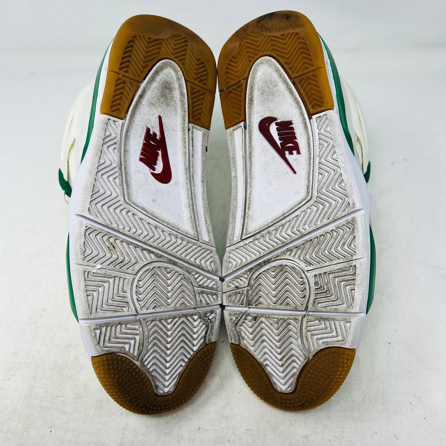 Jordan 4 Retro SB Pine Green