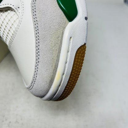 Jordan 4 Retro SB Pine Green