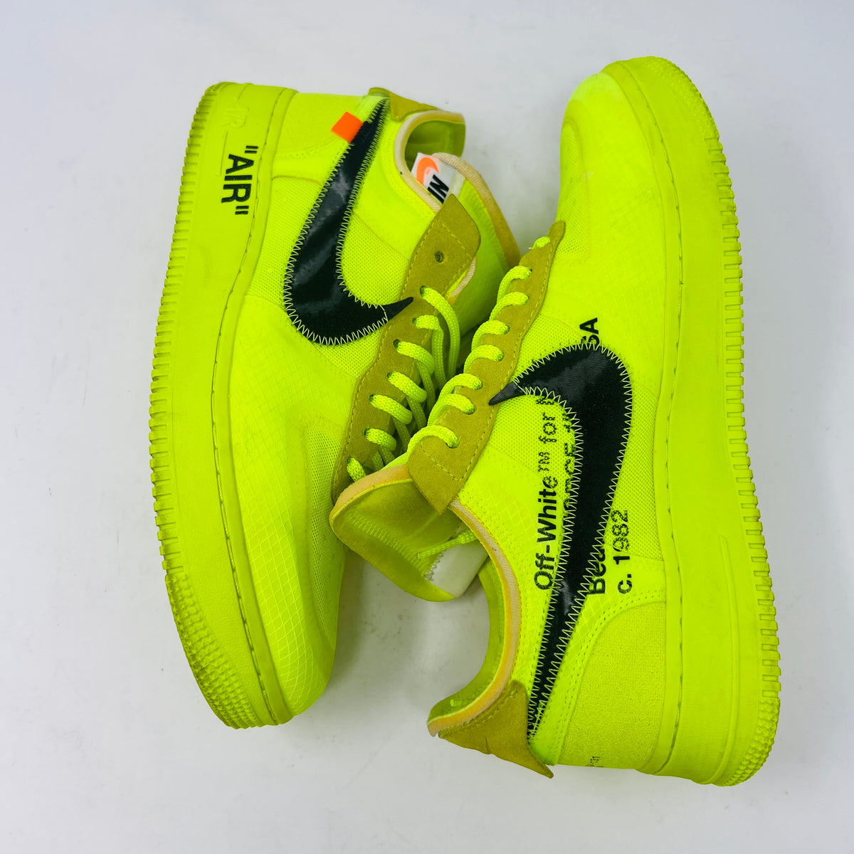 Nike Air Force 1 Low Off-White Volt