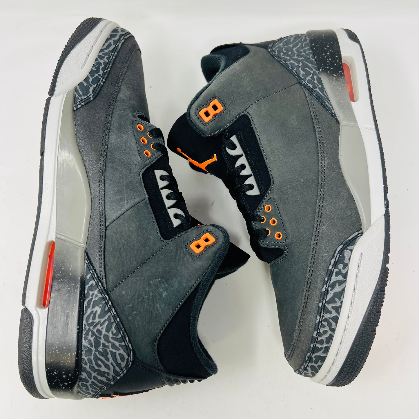 Jordan 3 Retro Fear Pack (2023)