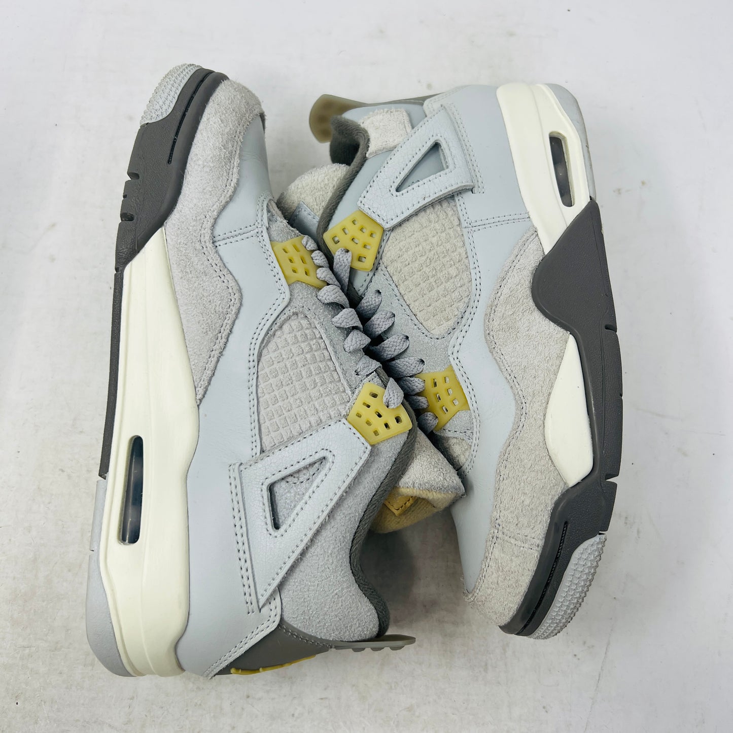 Jordan 4 Retro SE Craft Photon Dust