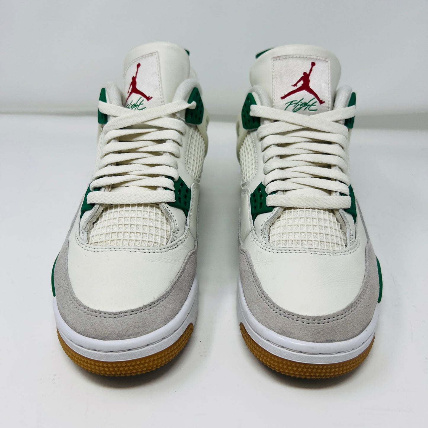Jordan 4 Retro SB Pine Green