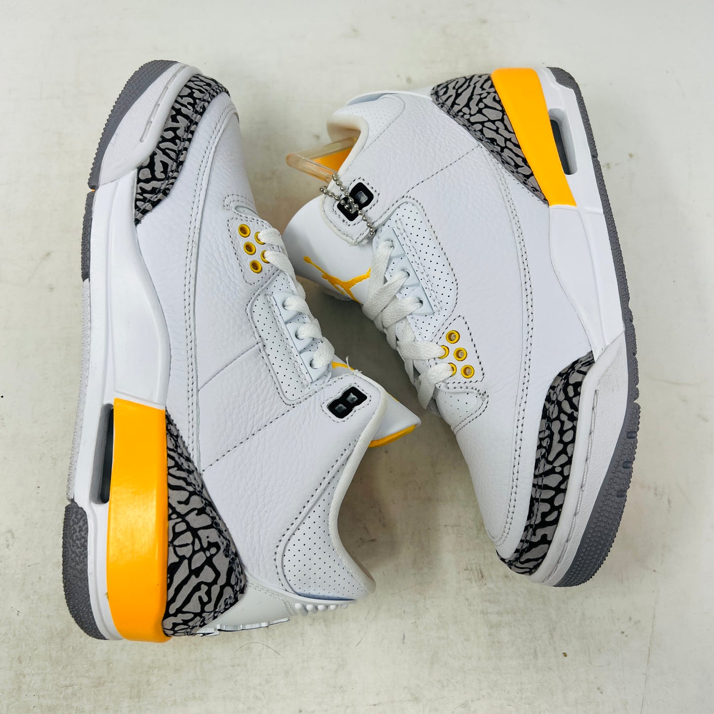 Jordan 3 Retro Laser Orange (Women's)