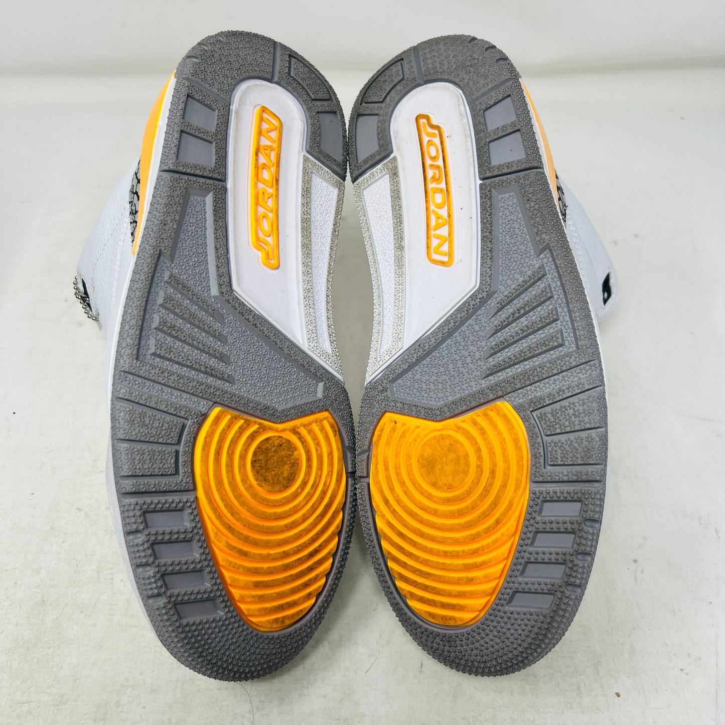 Jordan 3 Retro Laser Orange (Women's)