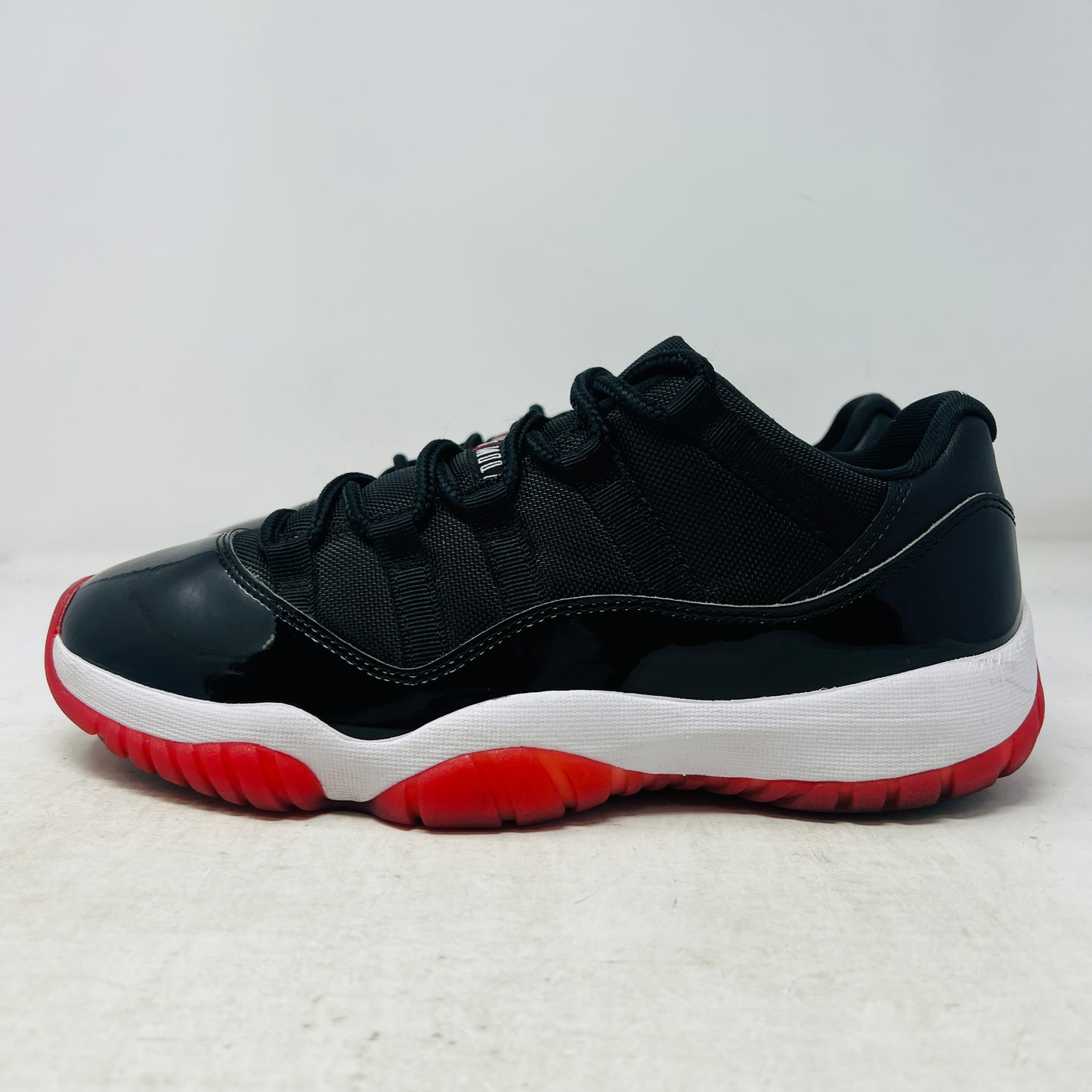 Jordan 11 Retro Low Bred (2025)