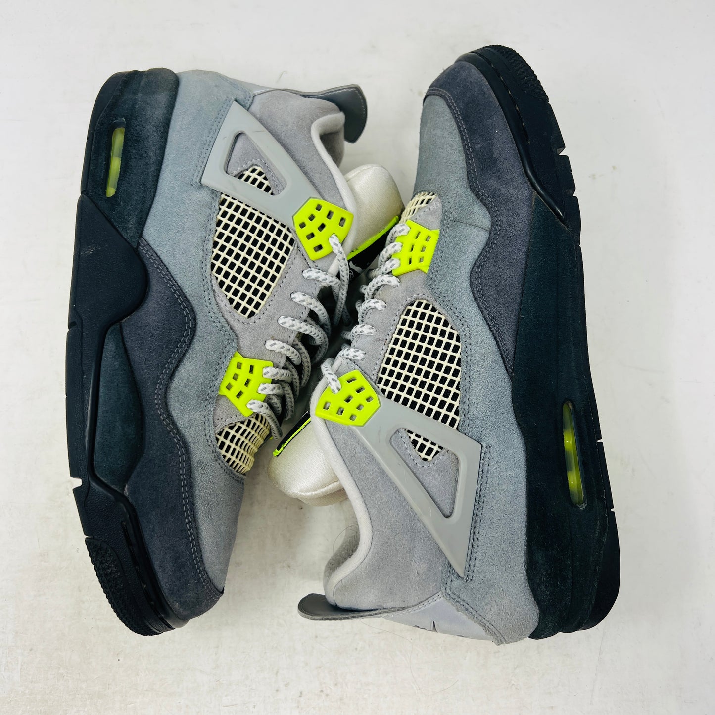 Jordan 4 Retro SE 95 Neon