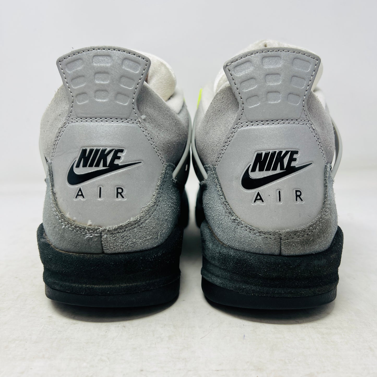 Jordan 4 Retro SE 95 Neon