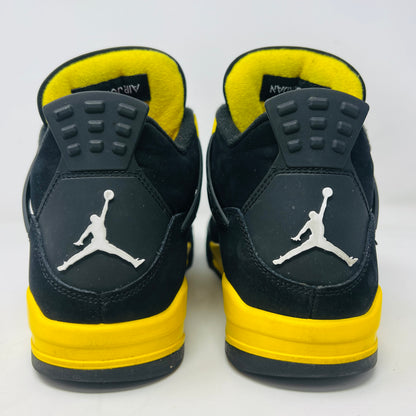 Jordan 4 Retro Thunder (2023)