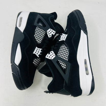 Jordan 4 Retro White Thunder