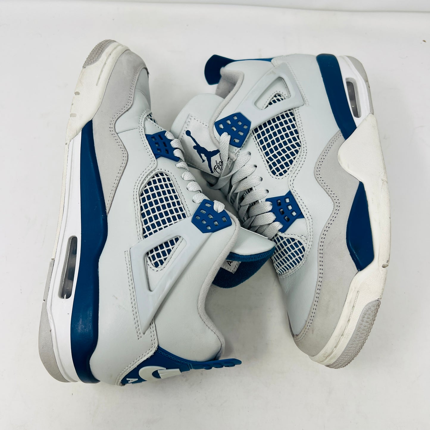 Jordan 4 Retro Military Blue (2024)