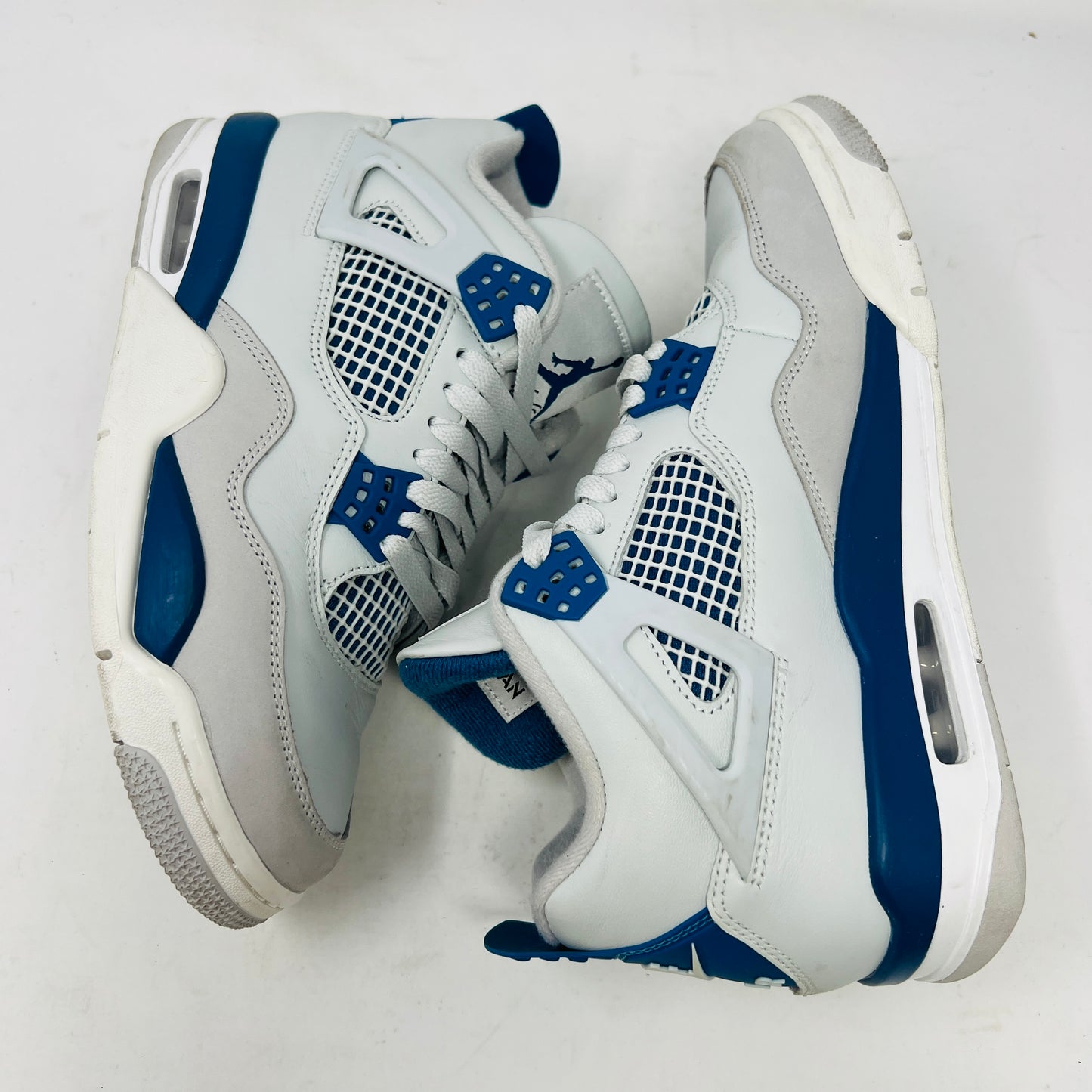 Jordan 4 Retro Military Blue (2024)