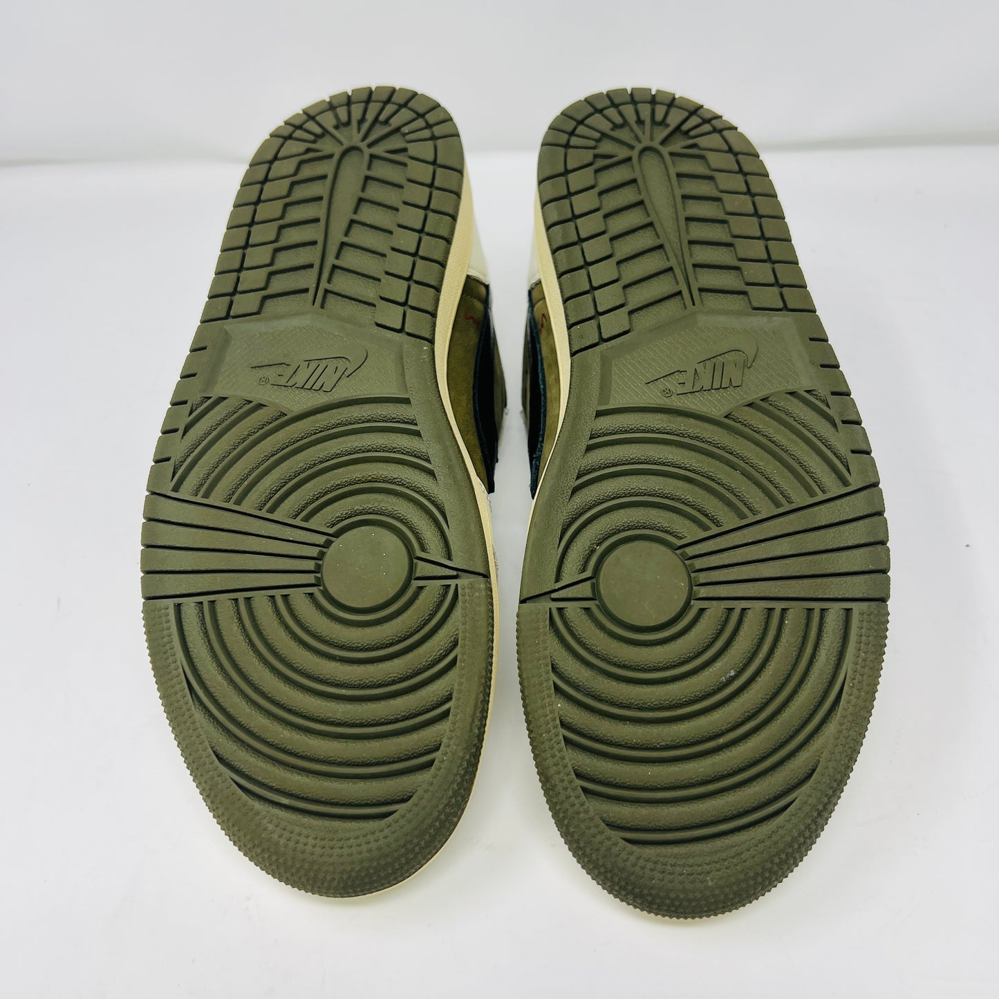 Jordan 1 Retro Low OG SP Travis Scott Medium Olive