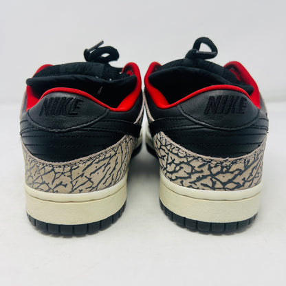 Nike SB Dunk Low Supreme Black Cement (2002)