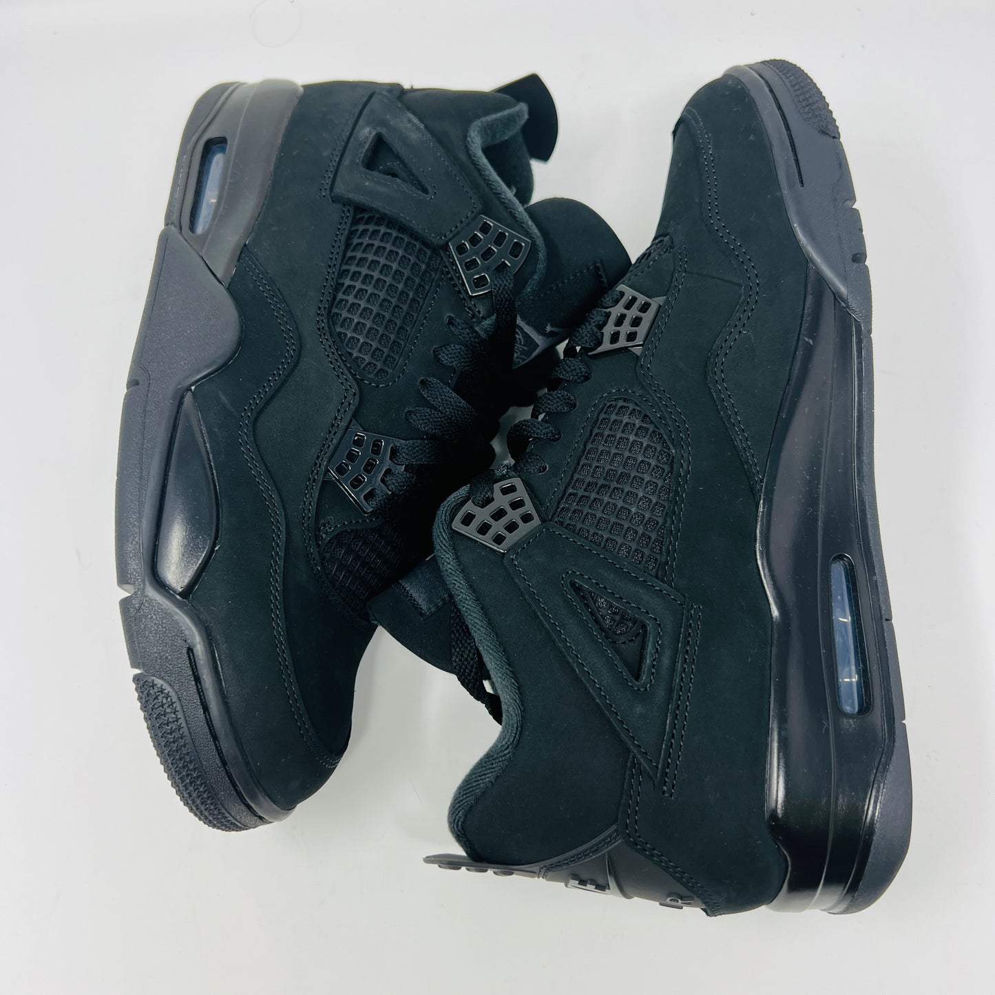 Jordan 4 Retro Black Cat (2025)