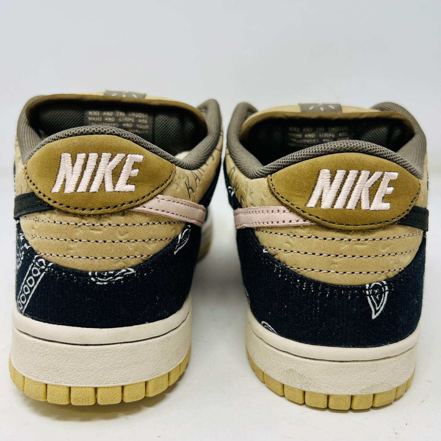 Nike SB Dunk Low Travis Scott