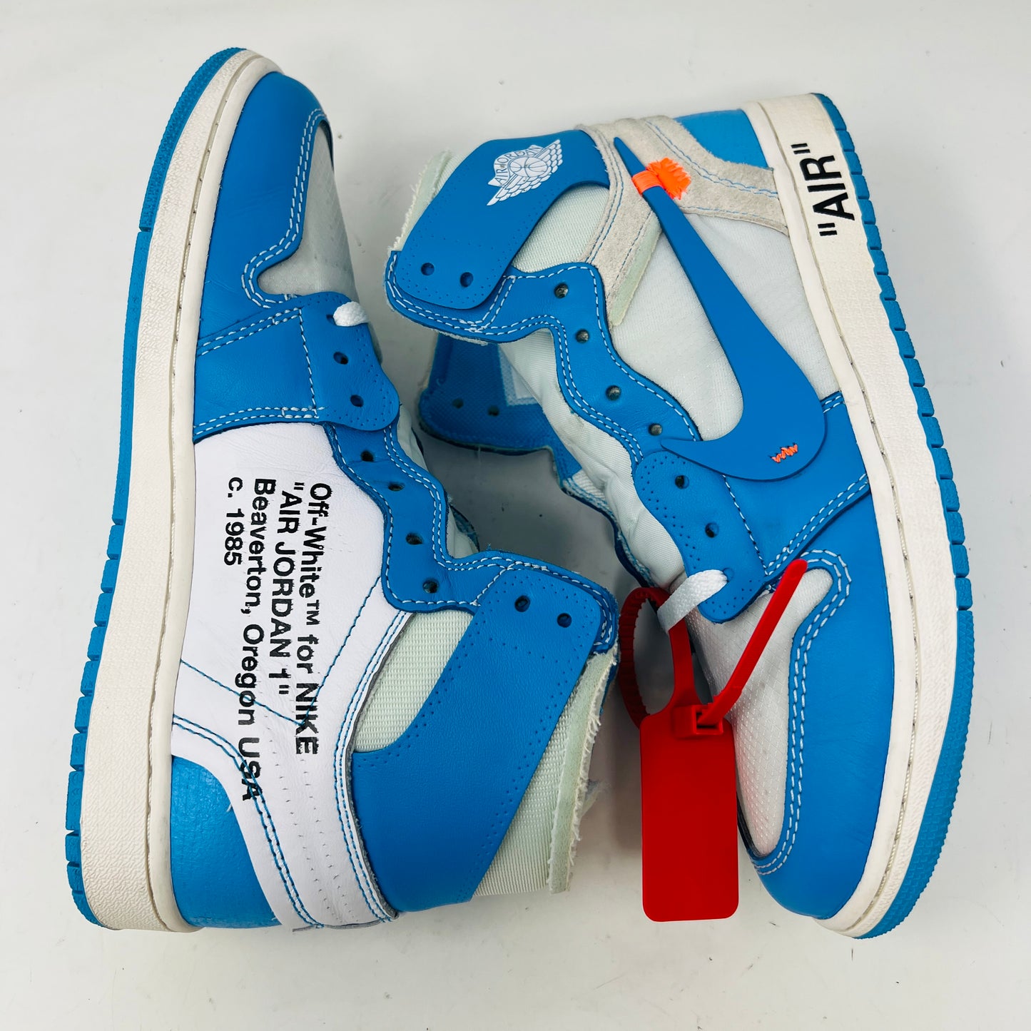 Jordan 1 Retro High Off-White University Blue