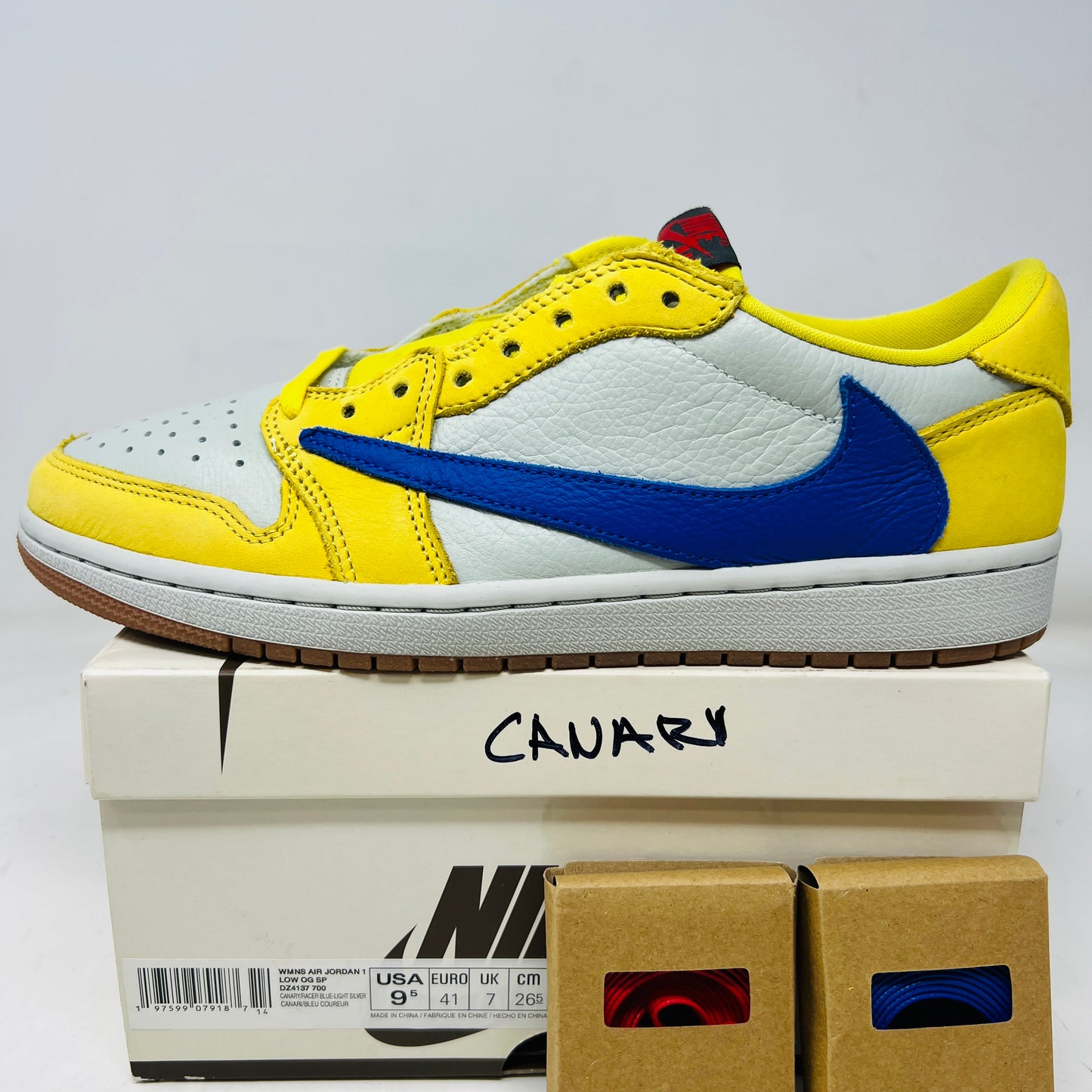 Jordan 1 Retro Low OG SP Travis Scott Canary (Women's)