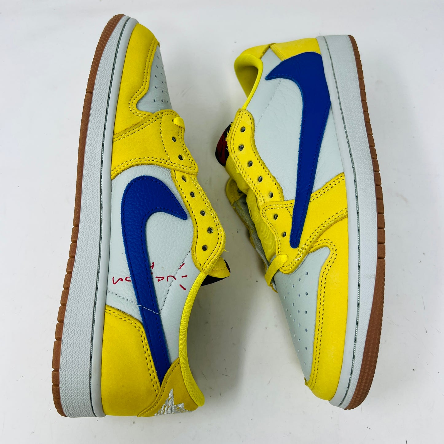 Jordan 1 Retro Low OG SP Travis Scott Canary (Women's)