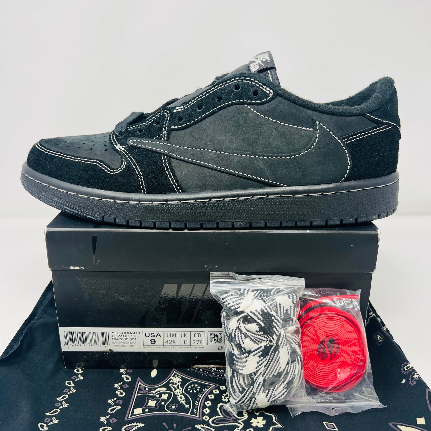 Jordan 1 Retro Low OG SP Travis Scott Black Phantom