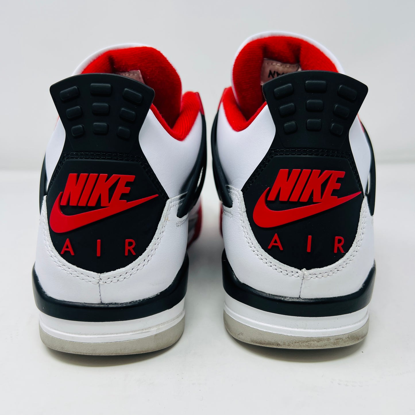 Jordan 4 Retro Fire Red (2020)