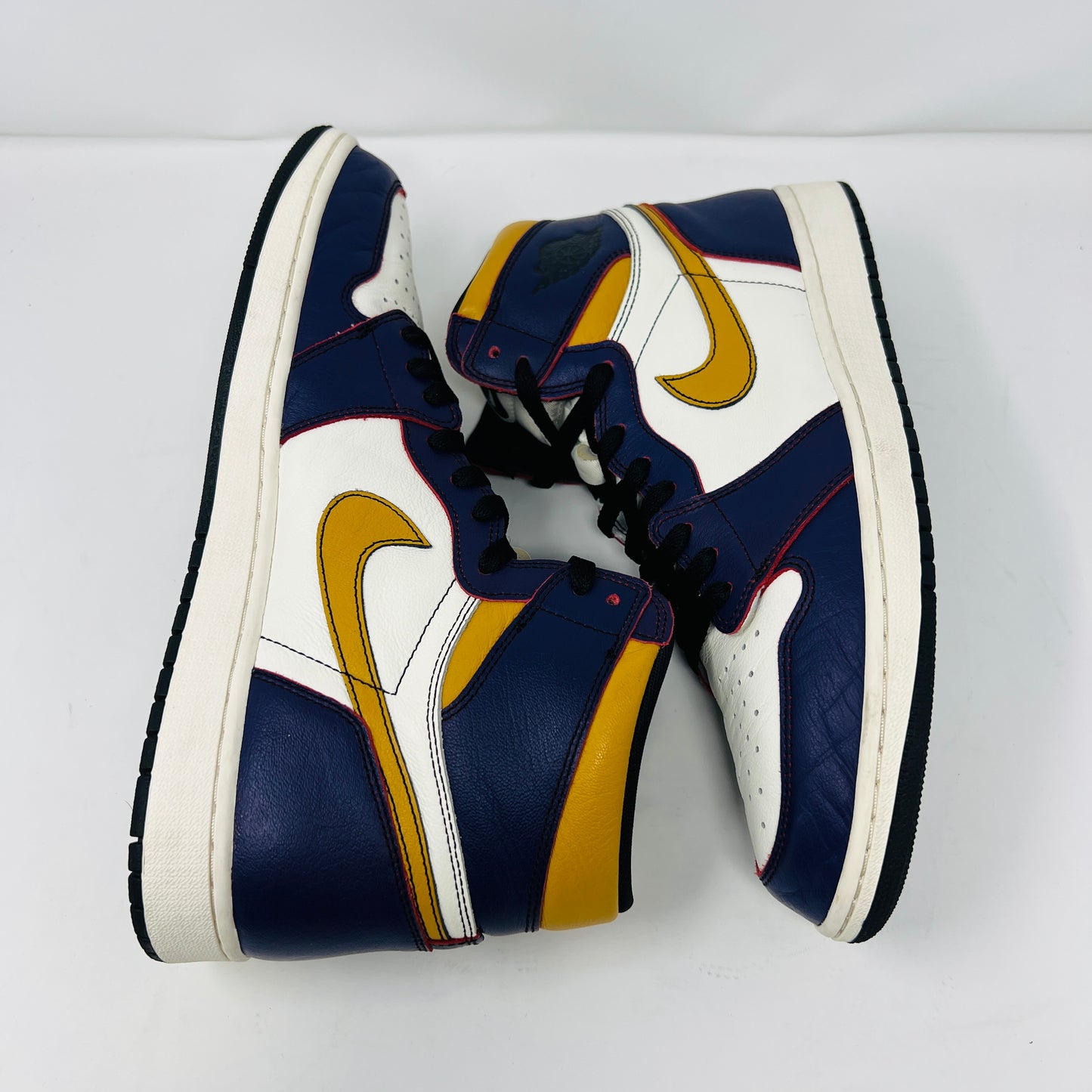 Jordan 1 Retro High OG Defiant SB LA to Chicago