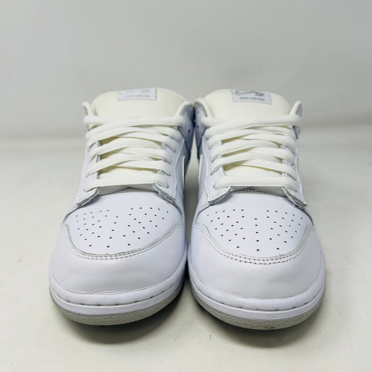 Nike SB Dunk Low Supreme 94 White Metallic Silver