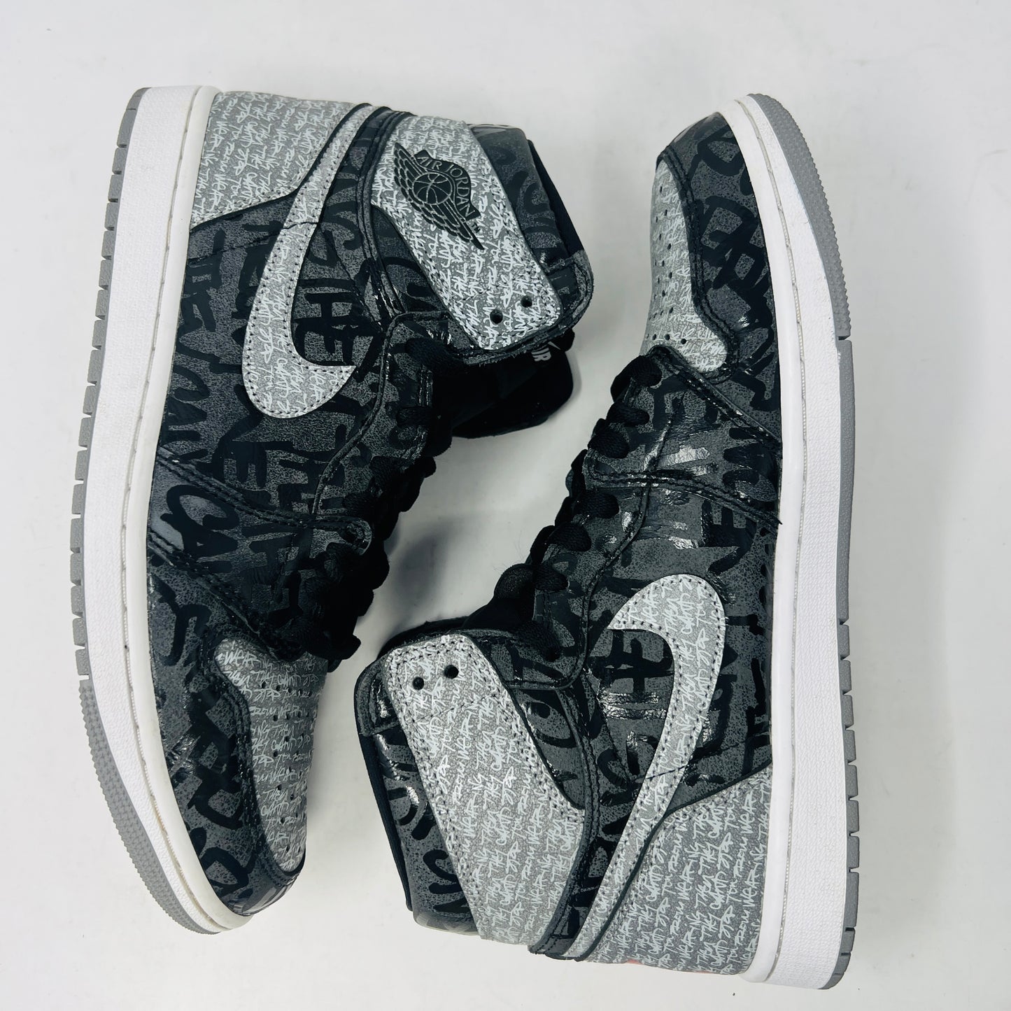 Jordan 1 Retro High OG Rebellionaire