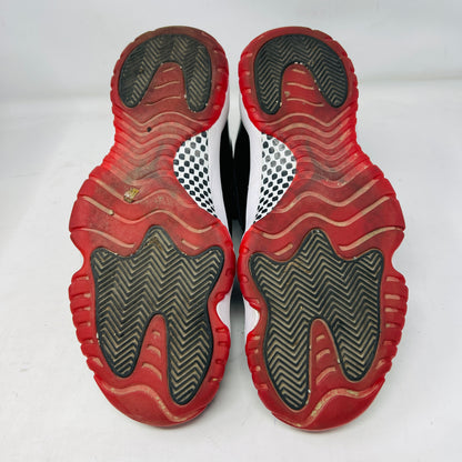 Jordan 11 Retro Playoffs Bred (2019)