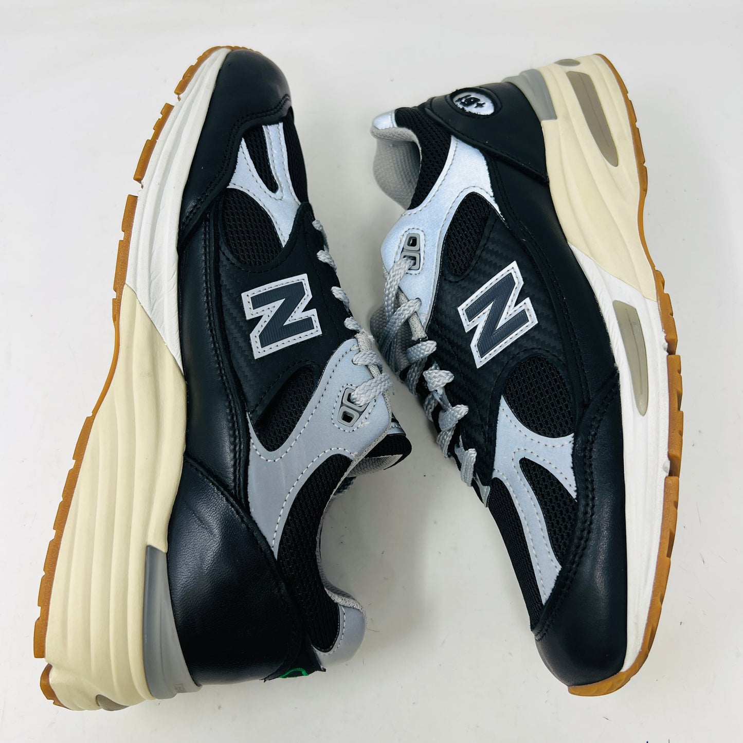 New Balance 991v2 MiUK Up There