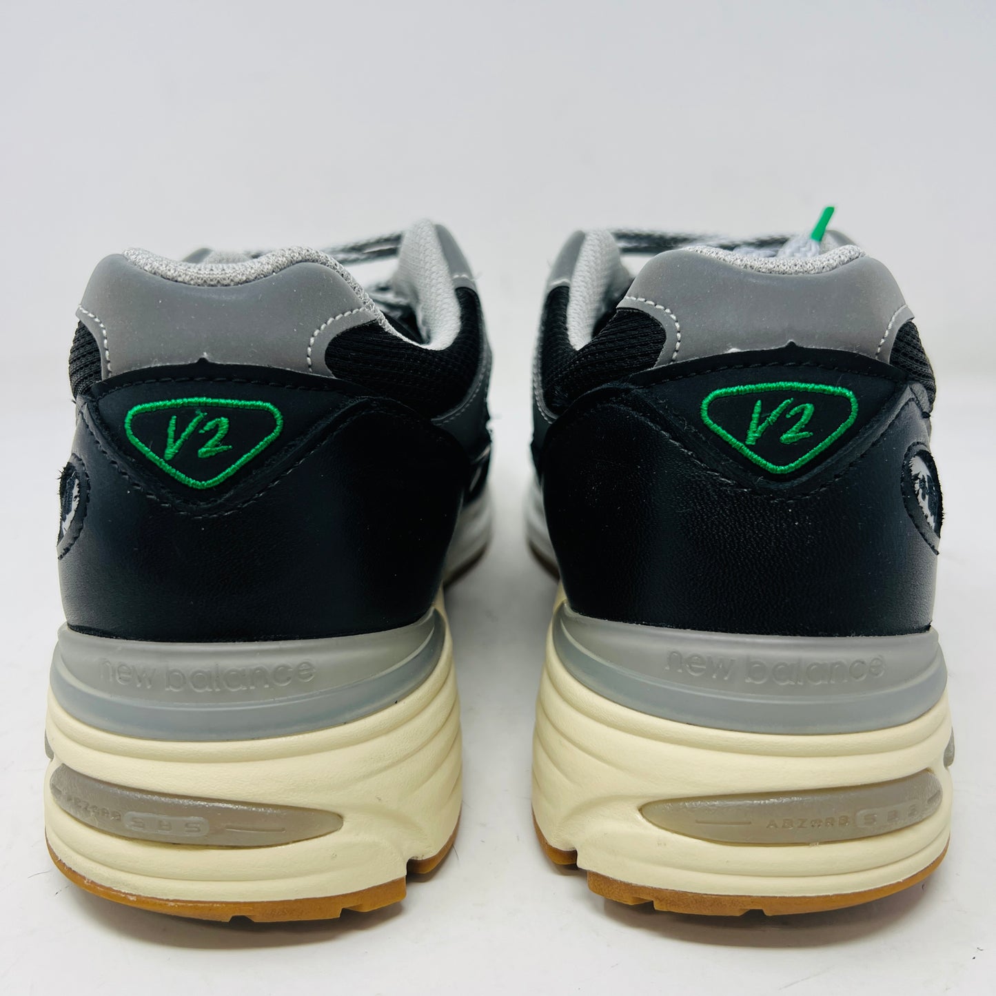 New Balance 991v2 MiUK Up There